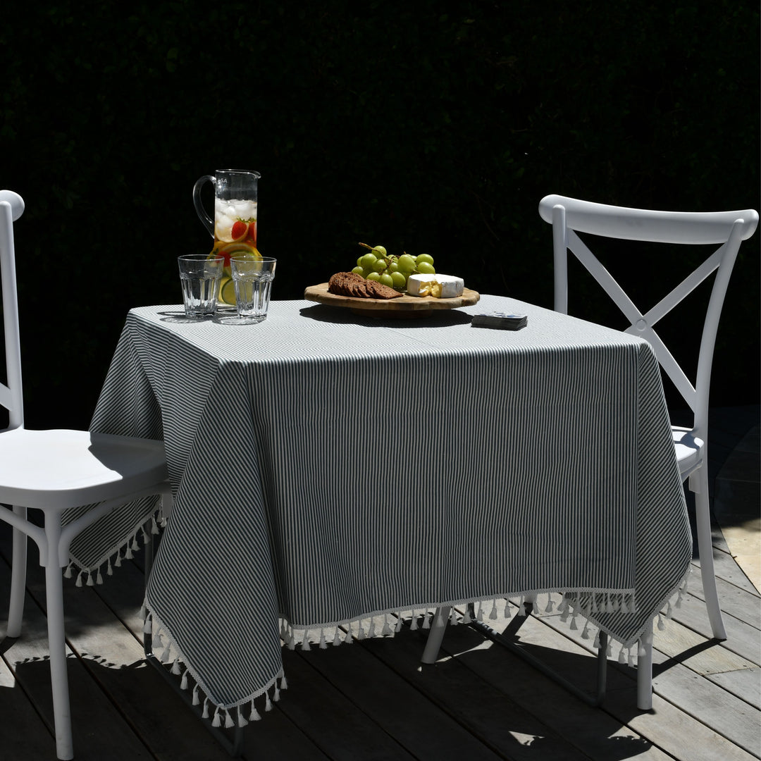 Square Tablecloth with Tassel